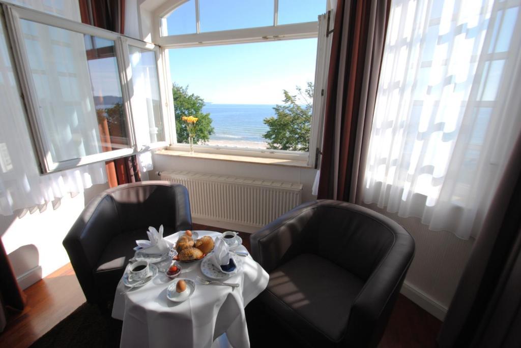 Strandhotel Binz Quarto foto
